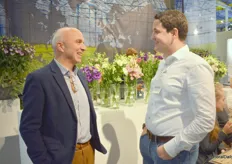 René van Berlo, CEO IQplants visited Dorus de Graaf of Van Egmond Lisianthus Young plants.